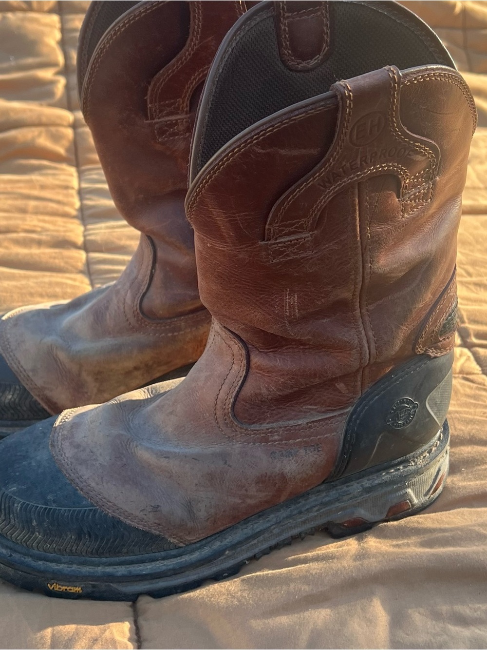 Justin Warhawks 11” Shaft Work Boots Waterproof Composite Toe Needs Cleaning 9.5